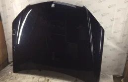 Капот для Mercedes-Benz C class 2008 года на фотографиях