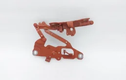 Петля капота левая для BMW 5er на фотографиях