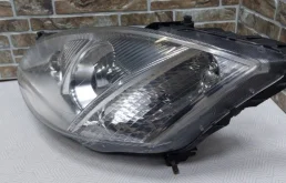 Фара левая для Mercedes-Benz S class 2005 года на фотографиях