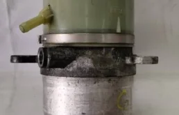 Электроусилитель руля для Ford Focus 2005 года на фотографиях