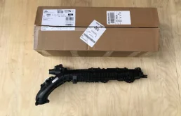 Впускной коллектор для BMW 7er 2019 года на фотографиях