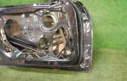 Дверь передняя левая для BMW 3er 2011 года на фотографиях