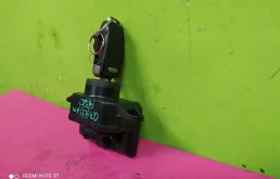 Ключ зажигания для Audi A6 на фотографиях