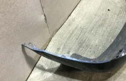 Бампер задний для Nissan Almera 2002 года на фотографиях