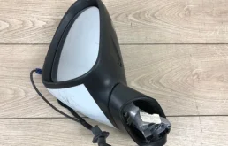 Зеркало заднего вида (в салоне) для Volkswagen Touareg 2013 года на фотографиях