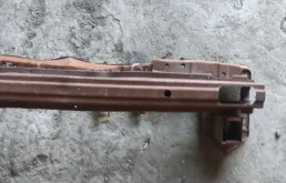 Усилитель переднего бампера для Hyundai Tucson 2004 года на фотографиях