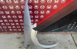 Крыло правое для Honda Civic 2011 года на фотографиях