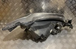 Фара ксенон левая для Mazda CX 5 2013 года на фотографиях