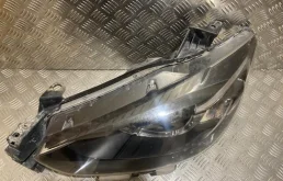 Фара ксенон левая для Mazda CX 5 2013 года на фотографиях