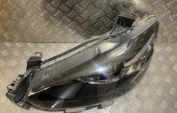 Фара ксенон левая для Mazda CX 5 2013 года на фотографиях