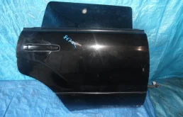 Крылья для Subaru Forester 2004 года на фотографиях