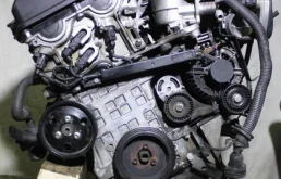 Двигатель для BMW 3er 2002 года на фотографиях