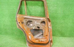 Дверь задняя левая для BMW X3 2017 года на фотографиях