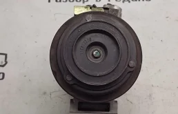 Компрессор кондиционера для Mercedes-Benz C class 1996 года на фотографиях