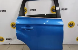 Дверь задняя правая для Ford Kuga 2012 года на фотографиях