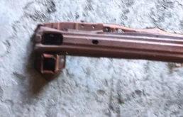 Усилитель переднего бампера для Hyundai Tucson 2004 года на фотографиях