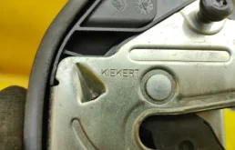 Замок передней левой двери для BMW 5er 2008 года на фотографиях