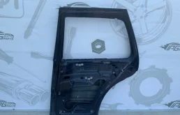 Дверь задняя правая для Mercedes-Benz M class 2000 года на фотографиях