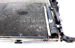 Кассета радиаторов для Audi A6 2018 года на фотографиях