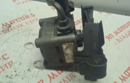 Насос ГУР для Volvo XC90 2003 года на фотографиях