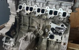 Двигатель без навесного для Mercedes-Benz C class 2012 года на фотографиях