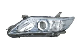 Фара левая для Toyota Camry 2010 года на фотографиях