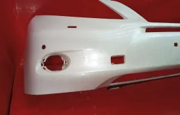 Бампер передний для Lexus RX 2005 года на фотографиях