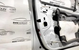 Двери для BMW 5er 2004 года на фотографиях