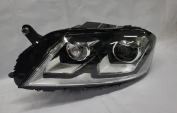 Фары для Volkswagen Passat 2011 года на фотографиях