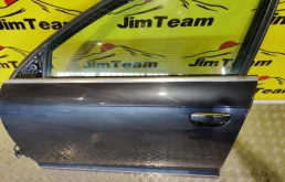 Дверь передняя правая для Audi A6 2002 года на фотографиях