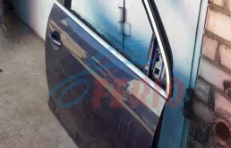 Дверь передняя правая для Volkswagen Jetta 2019 года на фотографиях