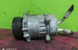 Компрессор кондиционера для Skoda Octavia 2002 года на фотографиях