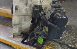 АКПП для Volkswagen Golf 2014 года на фотографиях