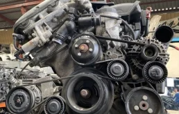 Двигатель для BMW 3er 2002 года на фотографиях