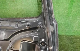 Крышка багажника для Nissan X-Trail 2014 года на фотографиях