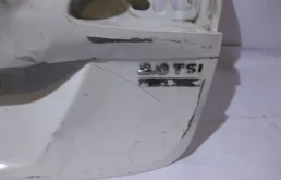 Крышка багажника для Volkswagen Passat 2011 года на фотографиях