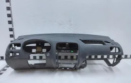 Торпедо (в сборе) для Volkswagen Polo 2014 года на фотографиях