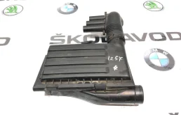 Корпус воздушного фильтра для Skoda Octavia 2014 года на фотографиях
