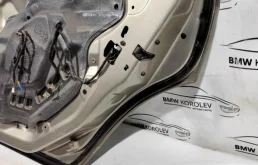 Дверь задняя правая для BMW X3 2008 года на фотографиях