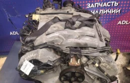 Двигатель для Mazda MPV 1999 года на фотографиях