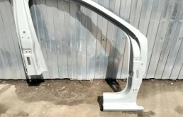 Четверть кузова задняя правая для Volkswagen Polo 2017 года на фотографиях