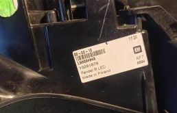 Фонарь правый для Opel Astra 2010 года на фотографиях