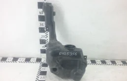 Бачок стеклоомывателя передний для Mercedes-Benz C class 2010 года на фотографиях