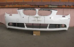Бампер для BMW 5er 2004 года на фотографиях