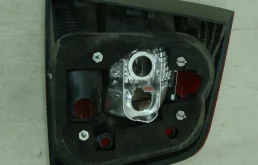 Фонарь левый для Skoda Octavia 2009 года на фотографиях