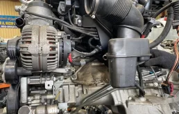 Двигатель для BMW 3er 2002 года на фотографиях