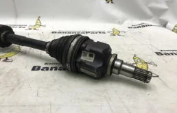 Привод передний правый для Toyota Avensis 2004 года на фотографиях