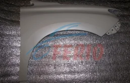 Крыло правое для Lexus RX 2009 года на фотографиях