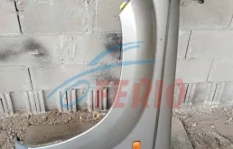 Крыло левое для Nissan X-Trail 2003 года на фотографиях