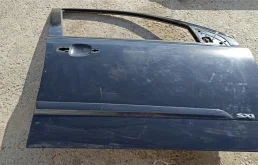 Двери для Opel Astra 2004 года на фотографиях